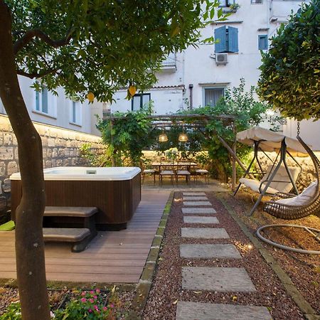 Amore Rentals - Appartamento Terrazza Tasso Sorrento Exterior photo