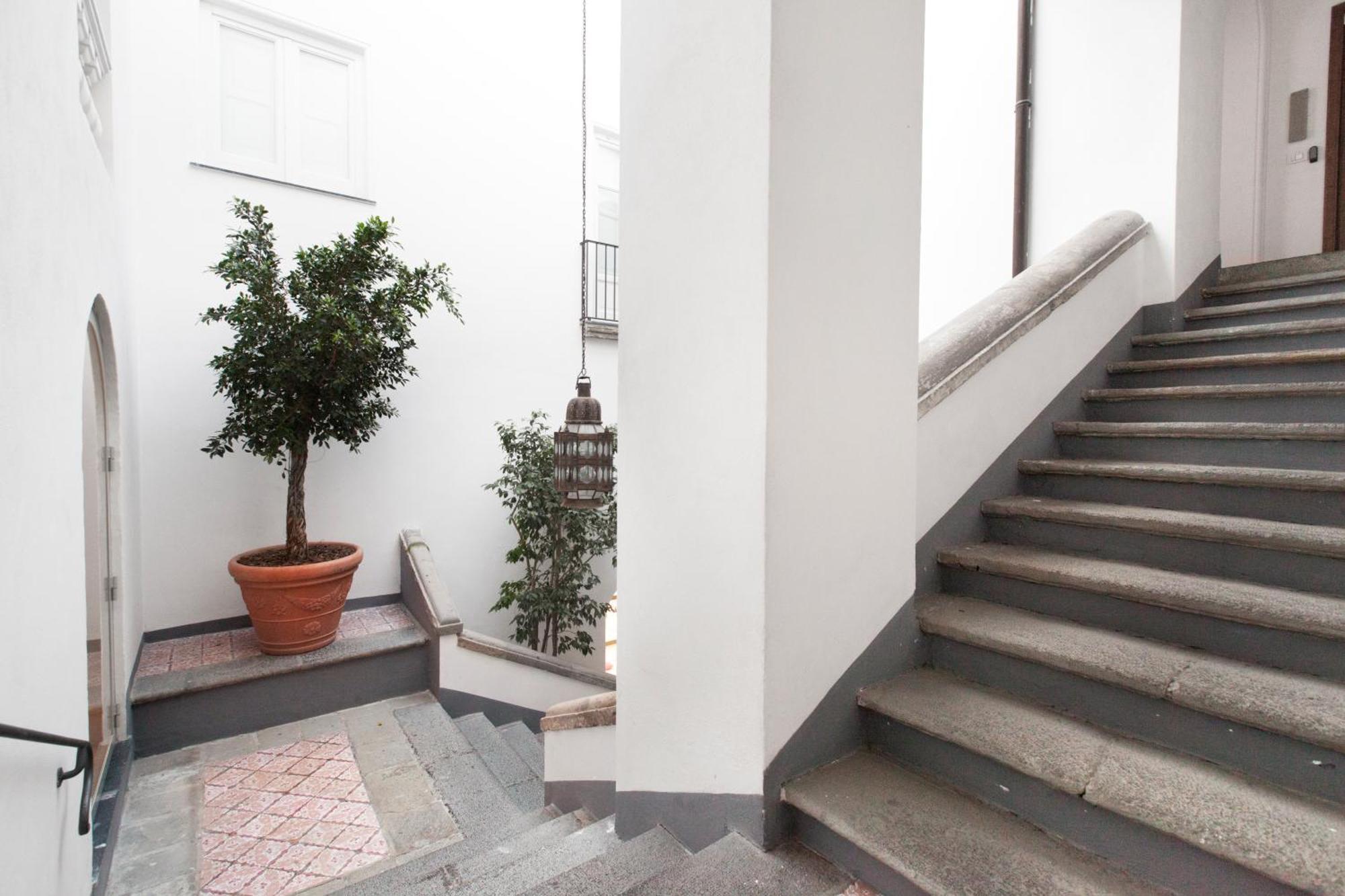 Amore Rentals - Appartamento Terrazza Tasso Sorrento Exterior photo