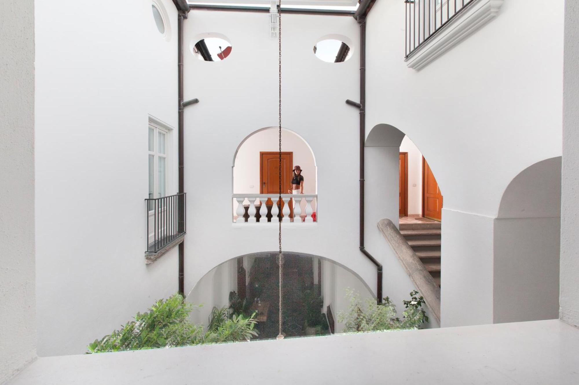 Amore Rentals - Appartamento Terrazza Tasso Sorrento Exterior photo